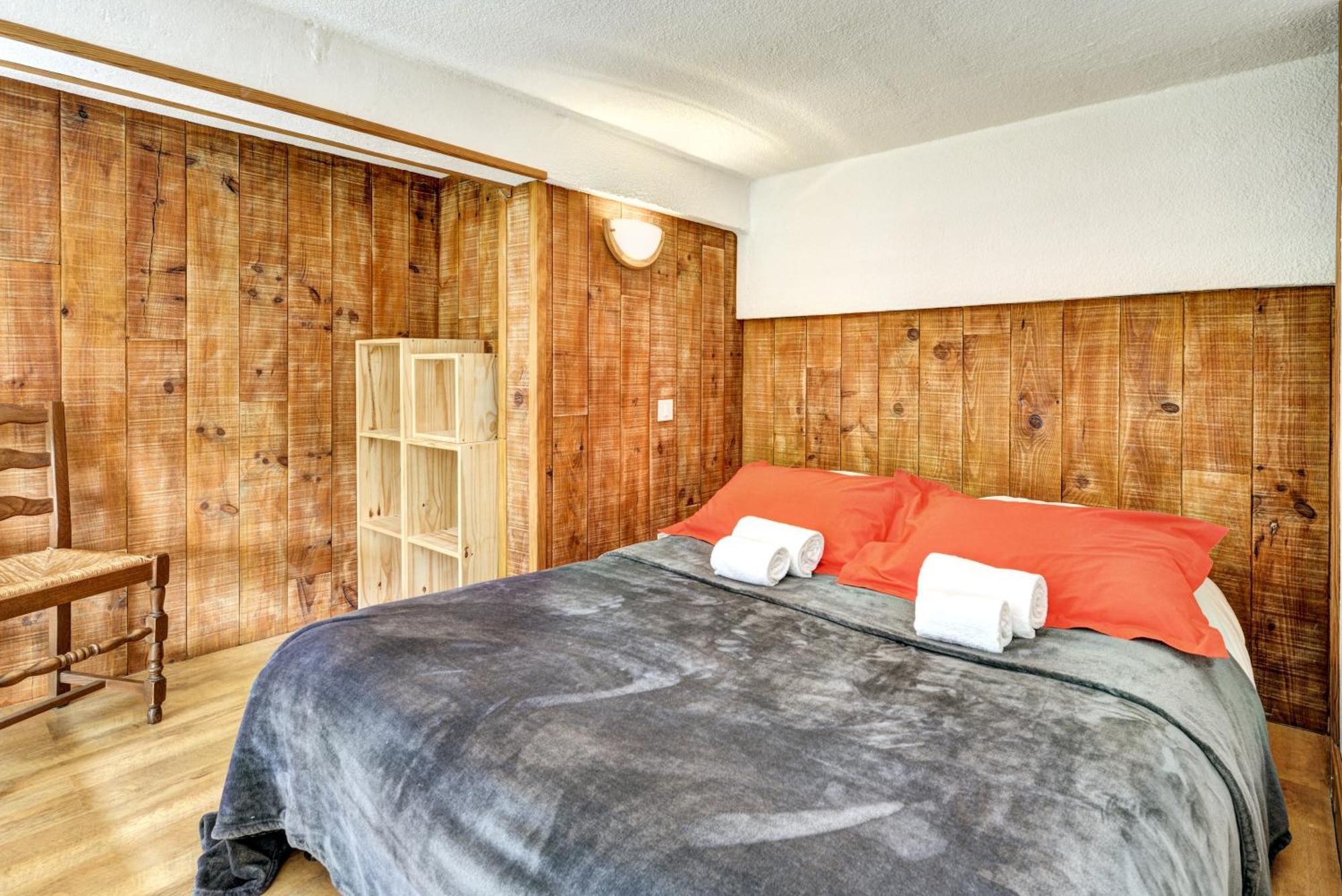 Hotel Restaurant Gites Les 5 Saisons Freissinieres Dış mekan fotoğraf