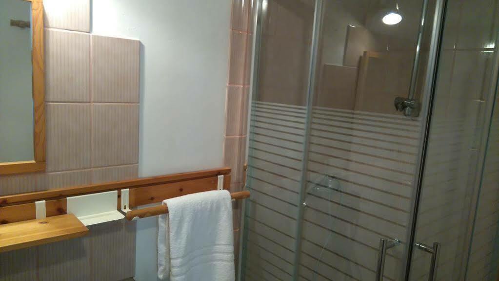 Hotel Restaurant Gites Les 5 Saisons Freissinieres Dış mekan fotoğraf